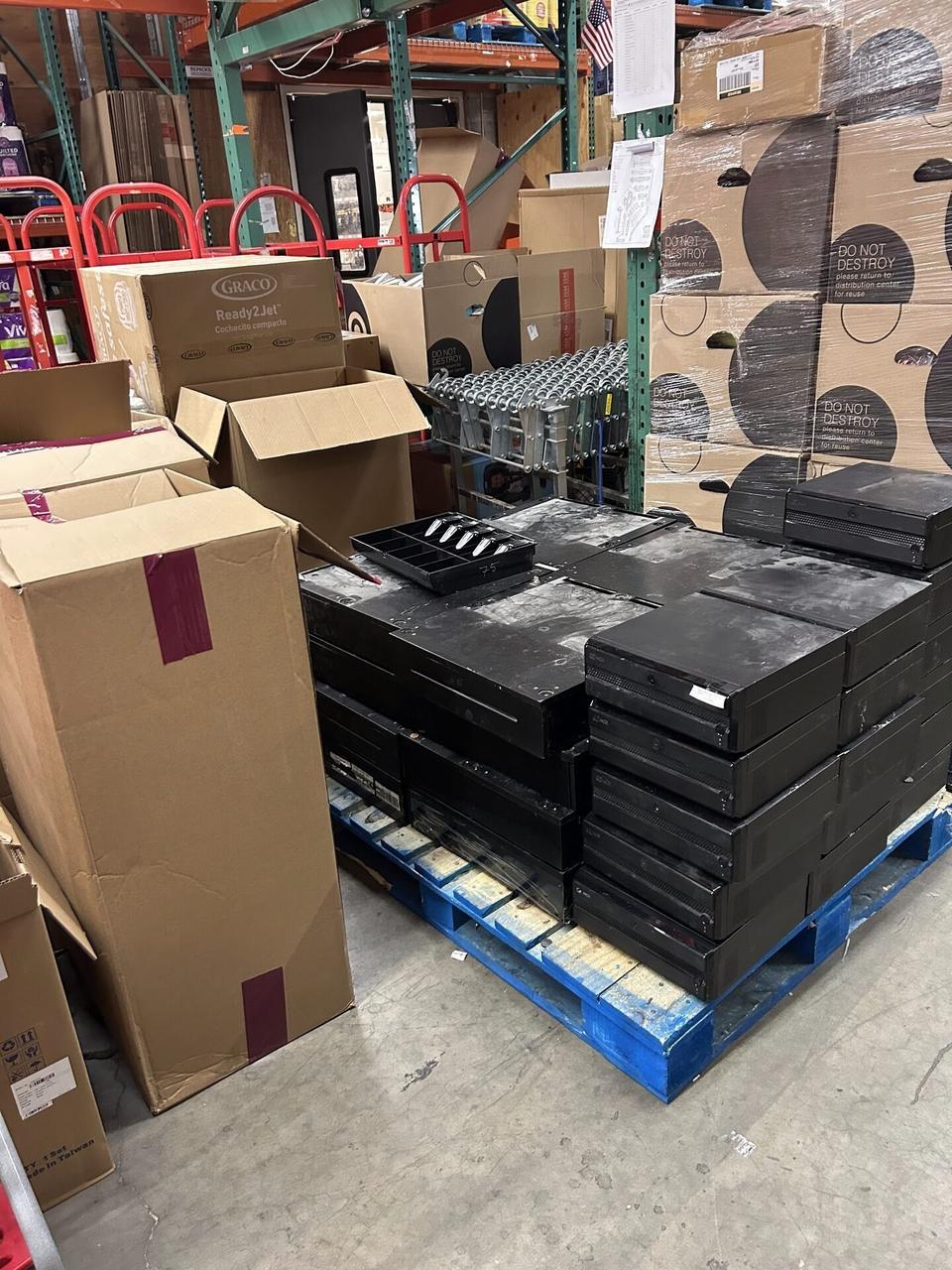 Checkout station POS hardware during register setup during an Alrty onsite service visit
