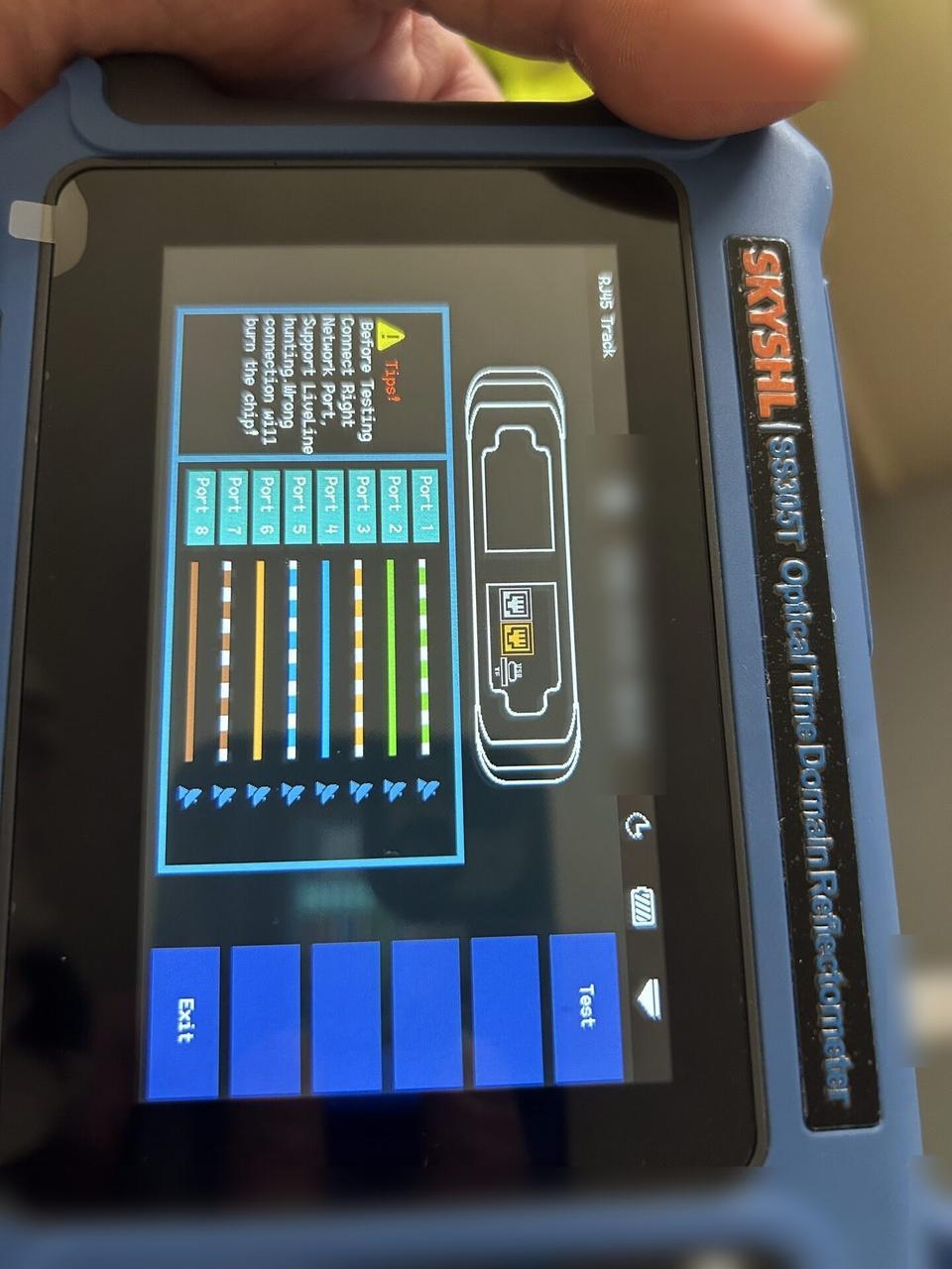 Optical and Cat5/Cat6 cable meter measuring distance on wire pairs documented for a smart technology service call